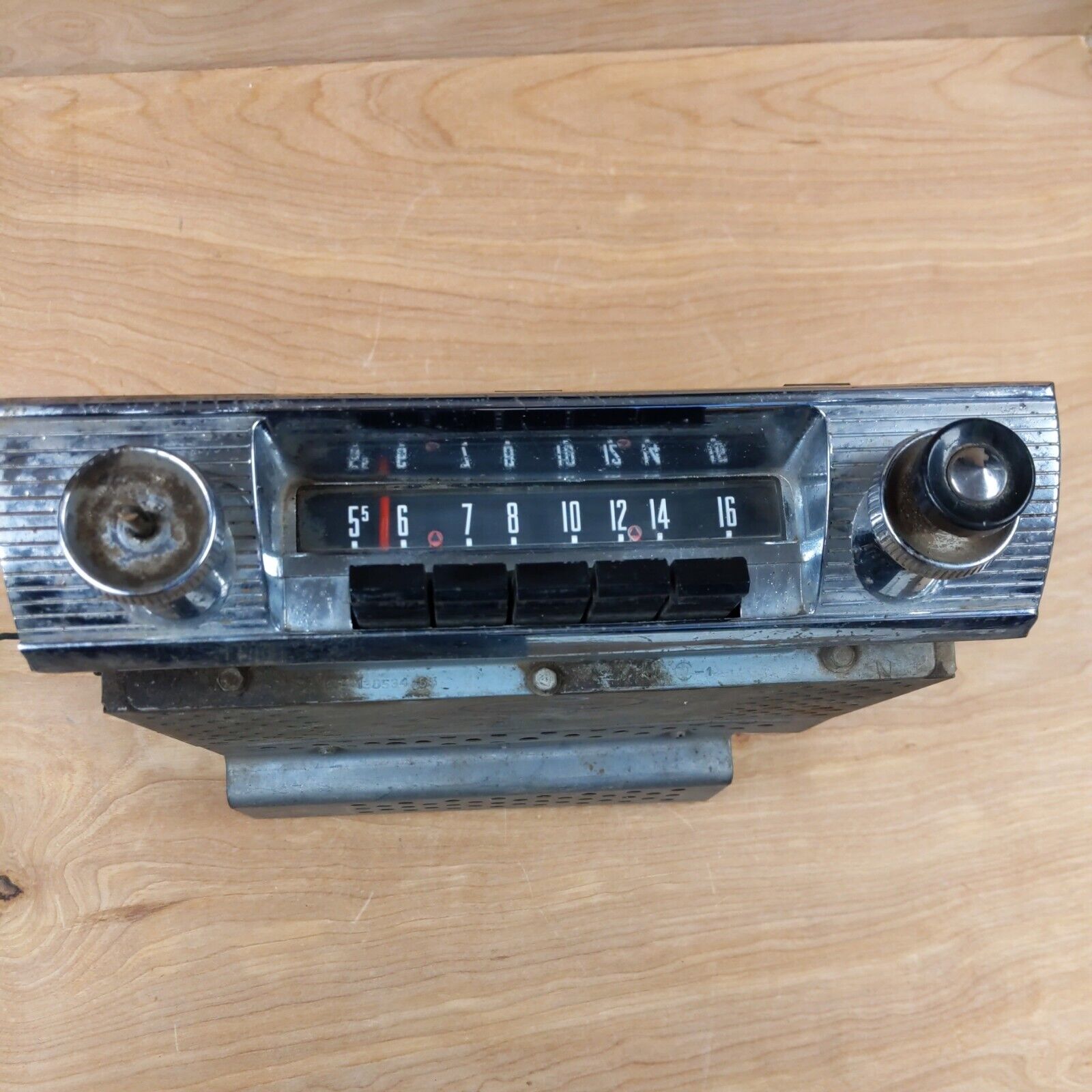 Vintage Rare Ford Car Stereo Push Button Radio - 1956 Original OEM FDR-18805-B