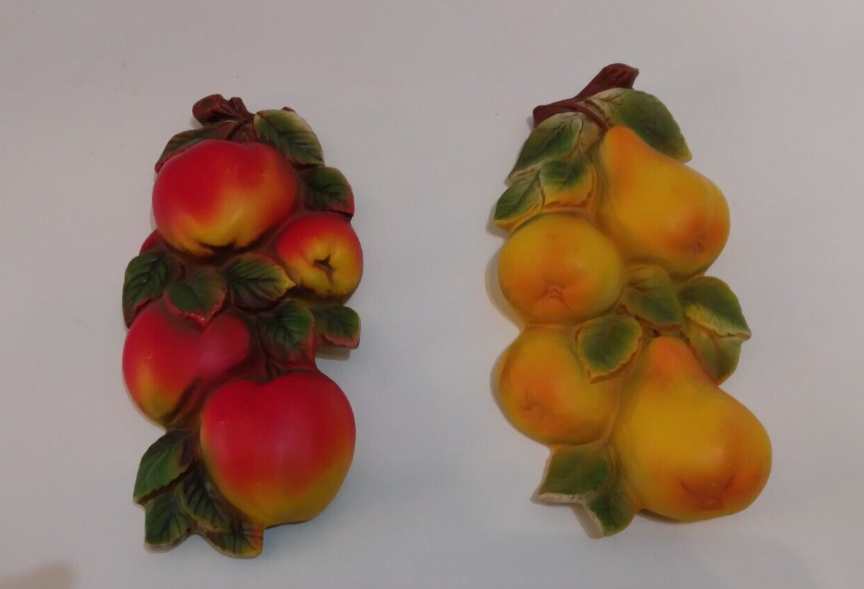 VTG MCM Fruit Chalkware Hanging Kitchen Wall Plaque Decor Set of 2 Apples/Pears