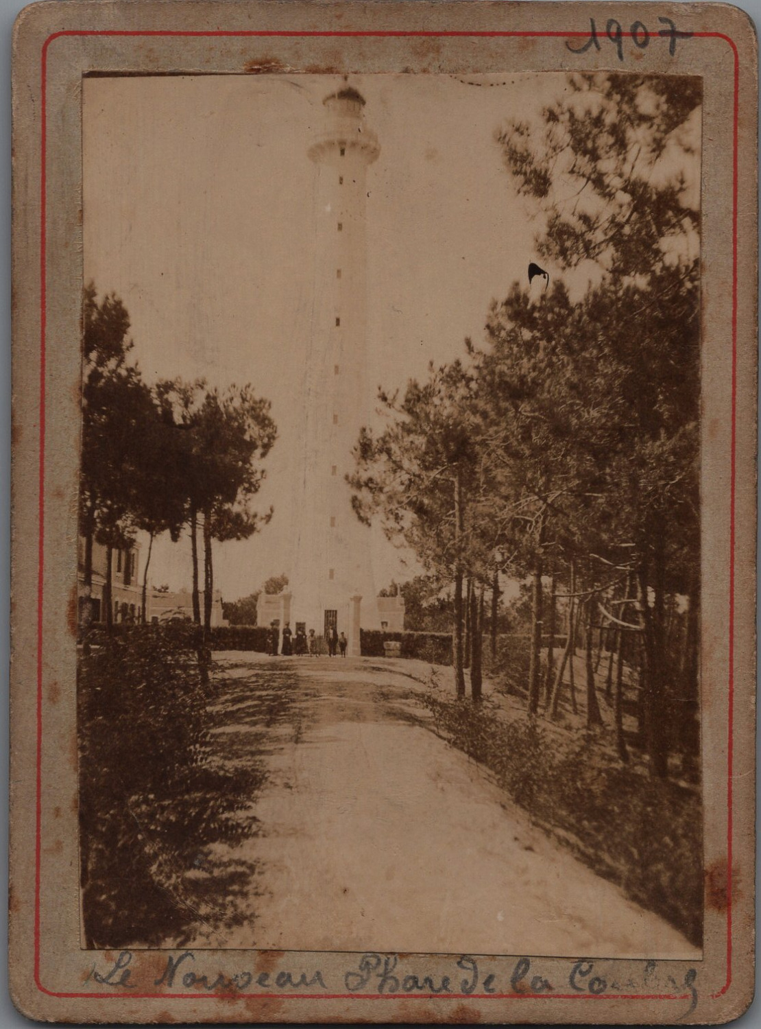 France, Charente-Maritime, La Tremblade, Lighthouse de la Coubre vintage print, print