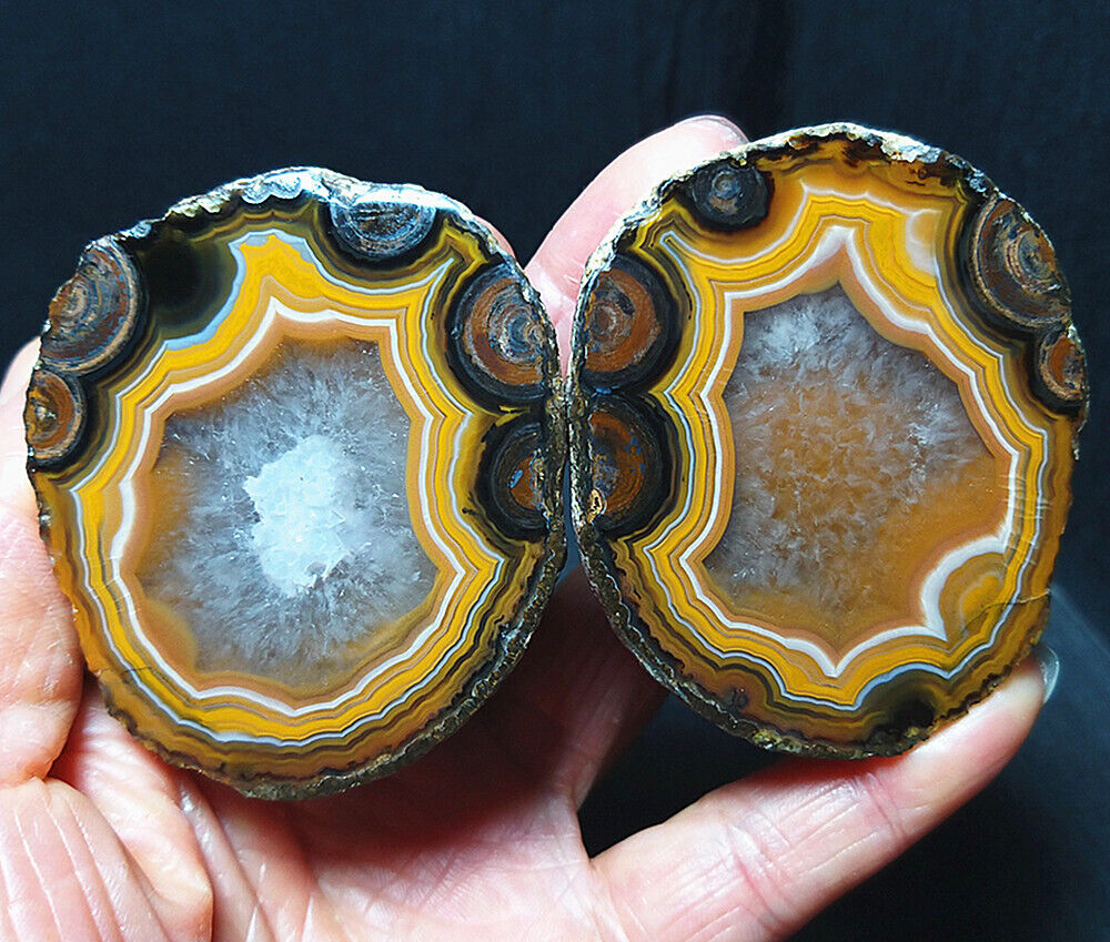 RARE 1 pair 177.3g Natural Warring States Red Agate Eyes Crystal Healing A2741