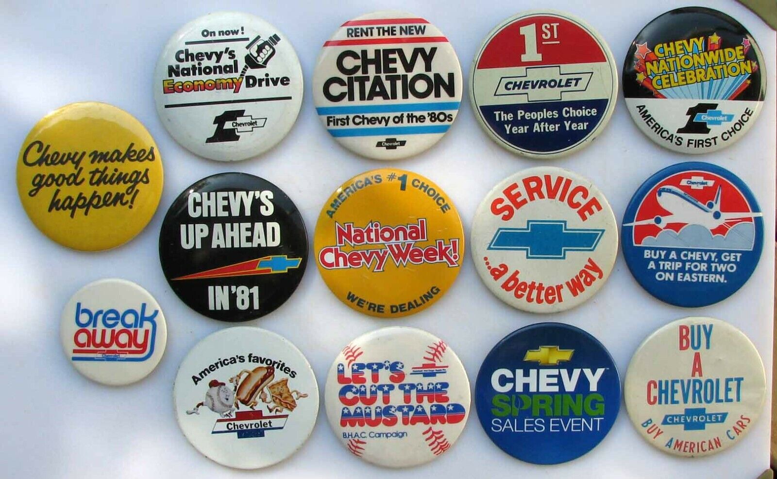 NOS 3 INCH CHEVROLET ADVERTISING BUTTON YOUR CHOICE #H110