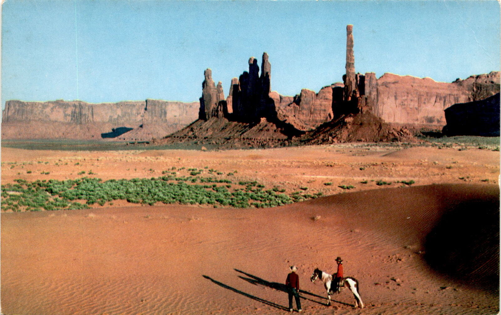 Discover Monument Valley: Pan Am\'s Global Gateway