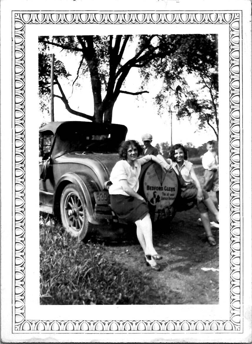 Leggy Women Ford Model A Bedford Glens Tire Cover Ad Ohio 1920s Vintage Photo