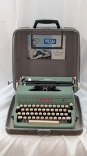 1950’s Royal Quiet De Luxe Green Typewriter w/ Manual *SEE DESCRIPTION* EB-20938 picture