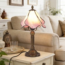 Tiffany Pink Petal Desk Lamp, Handmade Home Decoration Office/ Reading Desk Lamp picture