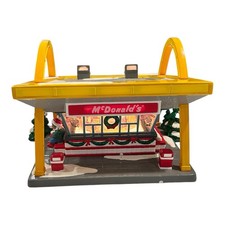 Dept 56 Snow Village 1997 MCDONALD’S Restaurant #53914 with Light READ picture