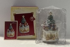 Hallmark 2005 Magic Toyland Treasures Christmas Wind-Up Motion /Sound Ornament picture