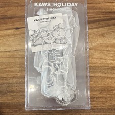 KAWS KAWS:HOLIDAY Singapore Companion Vinyl Figure Black Limited Edition picture