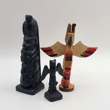 2 Vintage Boma Canada Souvenir Totems 5.25