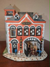 PartyLite Olde World Village #7 Fire Station P8351 picture