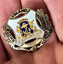Vintage 1952 10K & Enamel Rhode Island Hospital School Of Nursing Pin. Inscribed picture