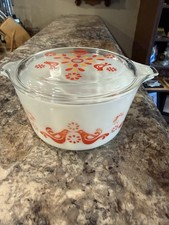 Worn Pyrex Friendship 473 Casserole Red Bird Flowers 1 Qt W/Beautiful Lid LOOK picture