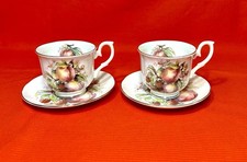 Royal Victorian Fine Bone China Set of 4 Teacup Saucer Artist Signed England picture
