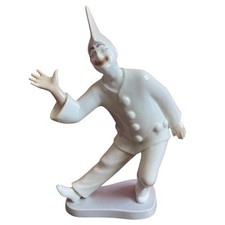 Bing & Grondahl Vintage Pierrot Porcelain Figurine #2353 picture
