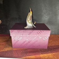 NOBILITY Jeweled Enameled Magnetic Closure Trinket Box KING PENGUIN Excellent picture