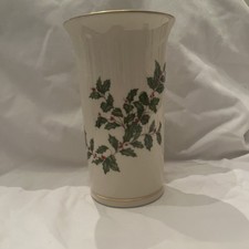 Lenox Holiday China~(1)~7