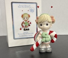 Precious Moments YOU'RE THE SWEETEST GIFT  Hug 'N Cuddle Bugs 121033  Candy Cane picture