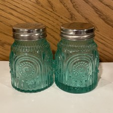 The Pioneer Woman Adeline Teal Pressed Glass Salt and Pepper Shaker Set 1990 3” picture