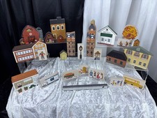 Vintage Cat's Meow Village 25 Pc Lot Americana School Bus Amish Wagon Barns picture
