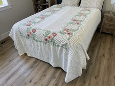 Vintage Chenille Bedspread White Pink Roses Green Floral Lattice Cottage READ picture