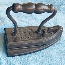RARE Antique Hinged Cast Iron Pleating Fluting FLUTER Sad Iron PAT'D Aug 2 1870 picture