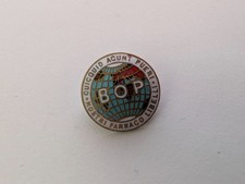 Vintage Boy's Own Paper BOP Enamel Membership Badge – Globe Design picture