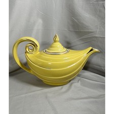 Hall China Aladdin Teapot and Round Lid — Yellow with Gold Trim — 6 Cup picture