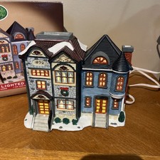 Lemax Lighted Christmas Village Victorian House Building 1999 Enchanted Forest  picture