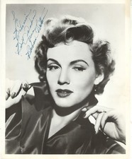 AMERICAN  FILM & TV ACTRESS BARBARA BRITTON, SIGNED VINTAGE STUDIO PHOTO. picture