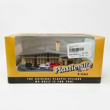 Bachmann Plasticville USA N Scale Gas Station Built-Up Building 45904 Boxed picture