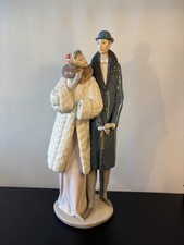 Lladro 1452 Porcelain Figurine Elegant Couple with Dog Spain Signed 1984 picture