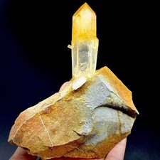 271g Natural Complete mango quartz is based on rock mineral specimen/Columbia picture