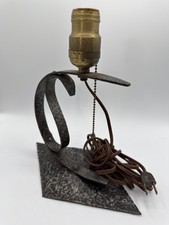 Vintage Hammered Metal Art Deco Gothic Table Lamp Handmade Pull Cord Retro picture
