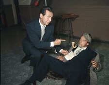 PFE5-95 DICK POWELL & UNKNOWN ACTOR ORIGINAL NY MIRROR 4X5 COLOR TRANSPARENCY picture
