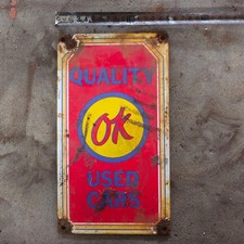 VINTAGE QUALITY OK USED CARS OLD US GASOLINE OIL GAS PUMP ENAMEL PORCELAIN SIGN picture