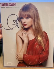 Taylor Swift Signed Autograph 8x10 Photo RED Era 2012 JSA COA Original picture