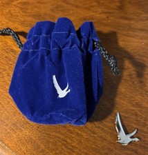 Grey Goose Vodka Lapel Pin Badge Large Goose Silver Tone Metal Magnetic Stud picture