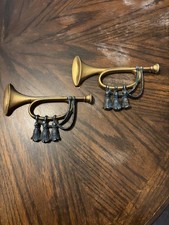 Vintage Sexton USA Bugle Wall Plaques – Matching Pair – 1960s/70s Cast Metal picture
