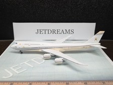 1/400 GOVERNMENT OF BRUNEI ROYAL FLIGHT BOEING 747-8 20'S COLORS V8-BKH PHOENIX picture