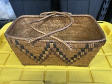 Beautiful c. 1910-1920  Thomson River BC Salish Market Basket picture