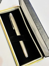 Vintage Parker 75 Godron - Rare c. 1970-1971 French 30micron Silv/plate 14k Nib picture