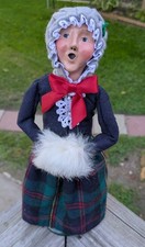 Byers Choice 1991 Woman Caroler with Fine Plaid Skirt Carrying Muff picture