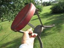 NICE Antique 1920s-30s Metal 3-Leg MILKING STOOL Primitive Heavy STEEL Well MADE picture