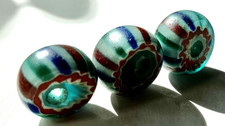 X-SCARCE Genuine Antique 17th Century Dutch 5-Layer Chevron Glass Trade Beads picture