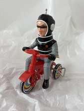 M1 X Alien B Tricycle picture