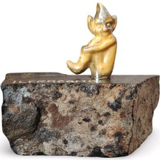  Vintage Ilfracombe Devon Pixie Figurine Imp Lucky Pixie Mineral Rock Base picture
