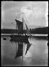 Queensland PNG The Kerema on a river Pearls and savages - Old Photo picture