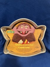 Vintage 1977 Wilton The Count Cake Pan Sesame Street Muppets Aluminum 502-7431 picture