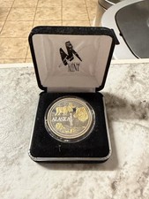 Silver and 24k gold accent alaska mint 2008 Medallion picture