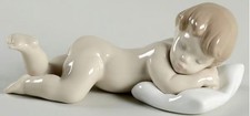Lladro Figurine #6497 “Sleepy Time” in Excellent Condition without original box picture